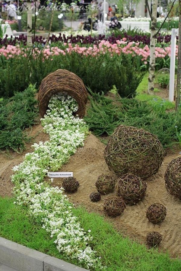 Creative and Practical Fencing Ideas for Vegetable Gardens