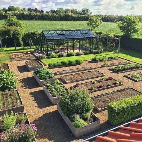 Raised Patio Ideas for Small Gardens 3 Small Garden Inspiration (RAISED PATIO IDEAS FOR SMALL GARDENS)